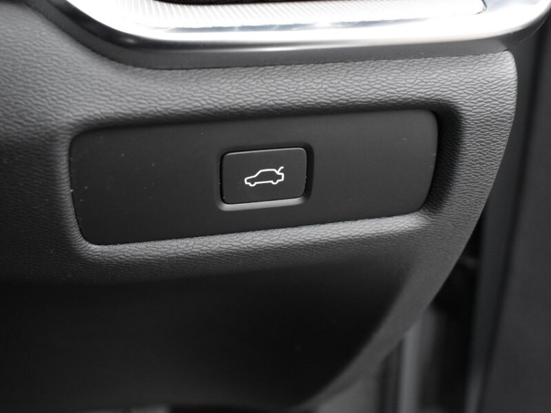 Used Volvo V60 2025 for sale - 77504454: Photo 17