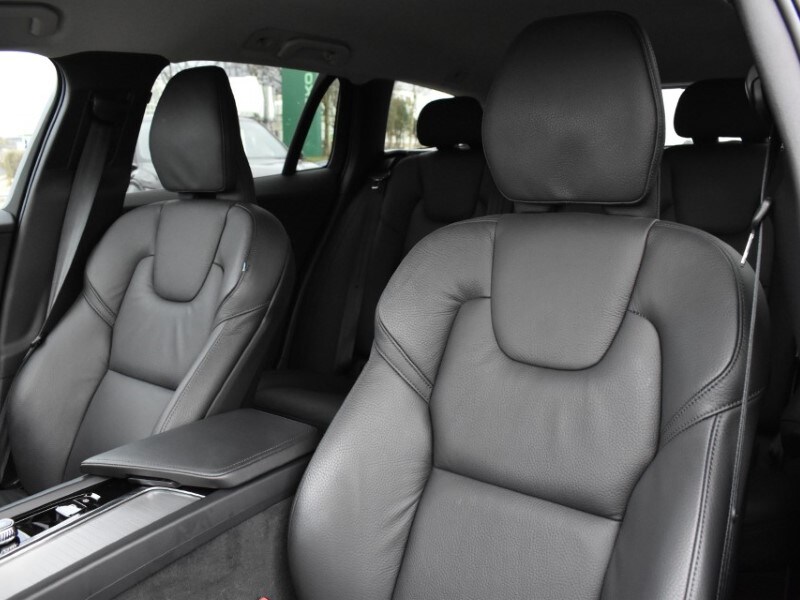 Used Volvo V60 2025 for sale - 77504454: Photo 39