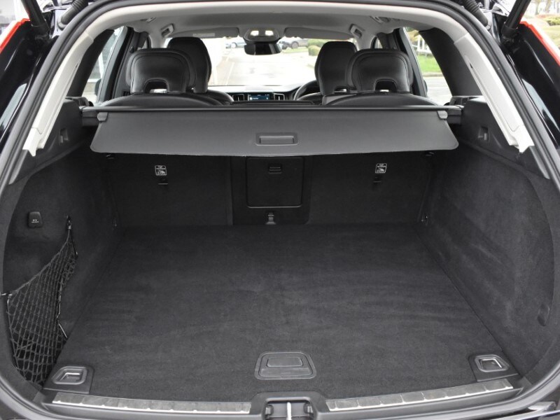 Used Volvo XC60 2022 for sale - 77554980: Photo 37