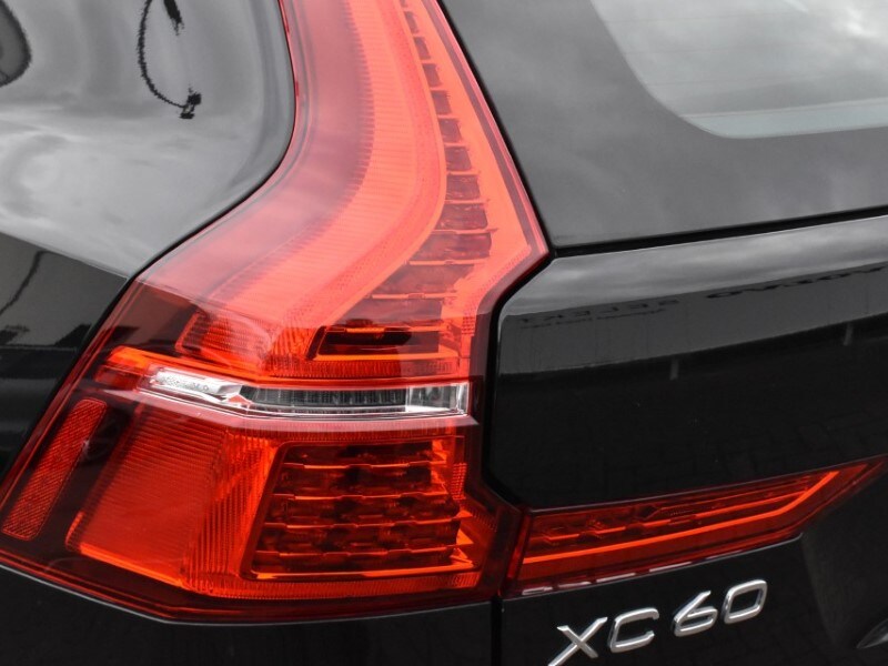 Used Volvo XC60 2022 for sale - 77554980: Photo 45
