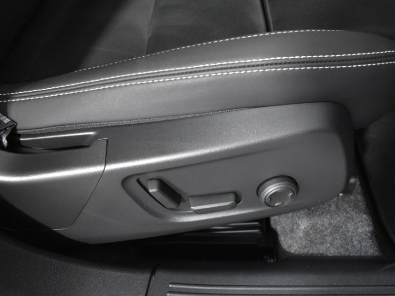 Used Volvo XC40 2024 for sale - 76981595: Photo 39