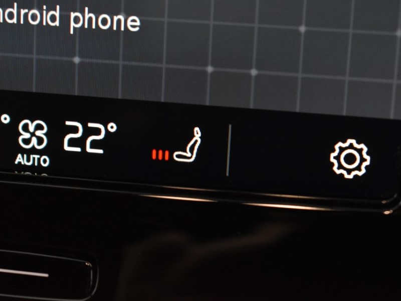 Used Volvo XC40 2024 for sale - 76981801: Photo 32