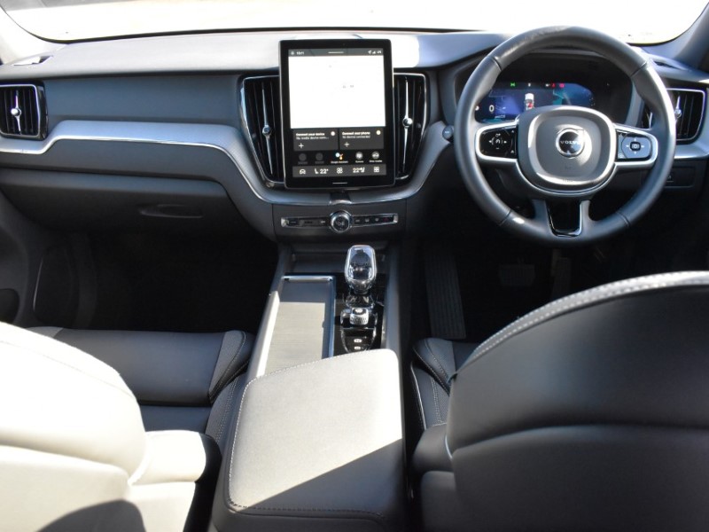 Used Volvo XC60 2025 for sale - 77742690: Photo 11