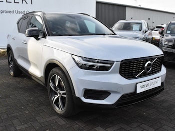 Used Volvo XC40 2022 for sale - 76981043: Photo