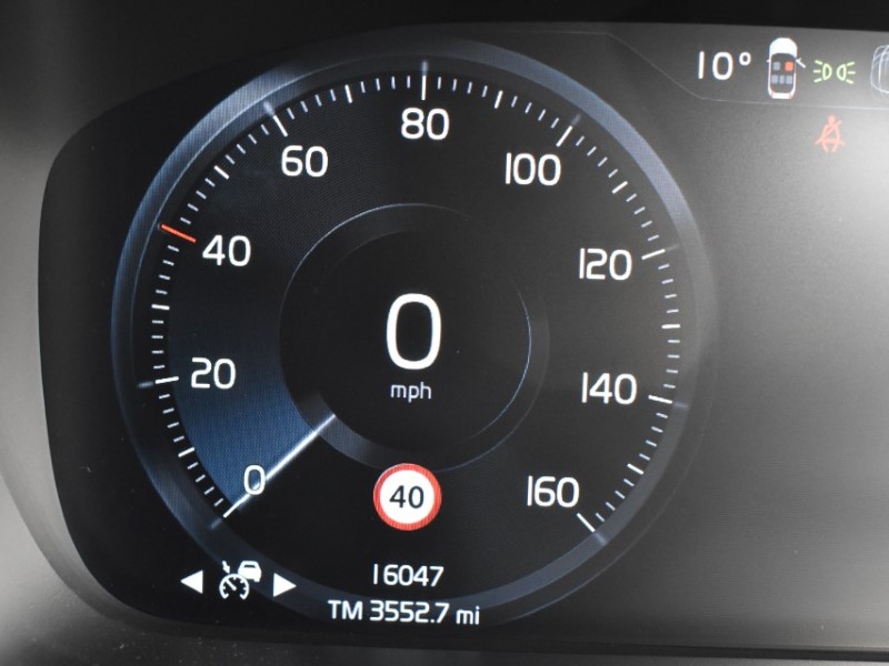 Used Volvo XC40 2022 for sale - 76981043: Photo 23