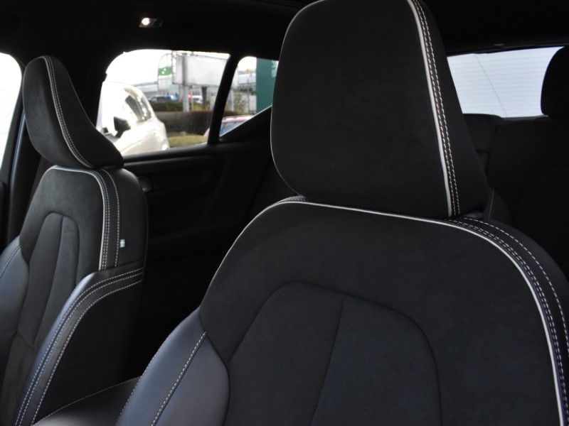 Used Volvo XC40 2022 for sale - 76981043: Photo 39