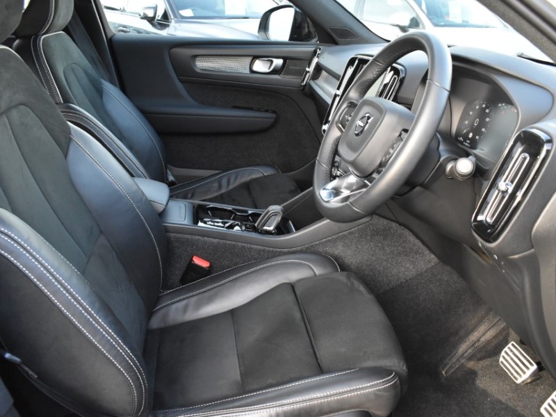 Used Volvo XC40 2022 for sale - 76981043: Photo 43