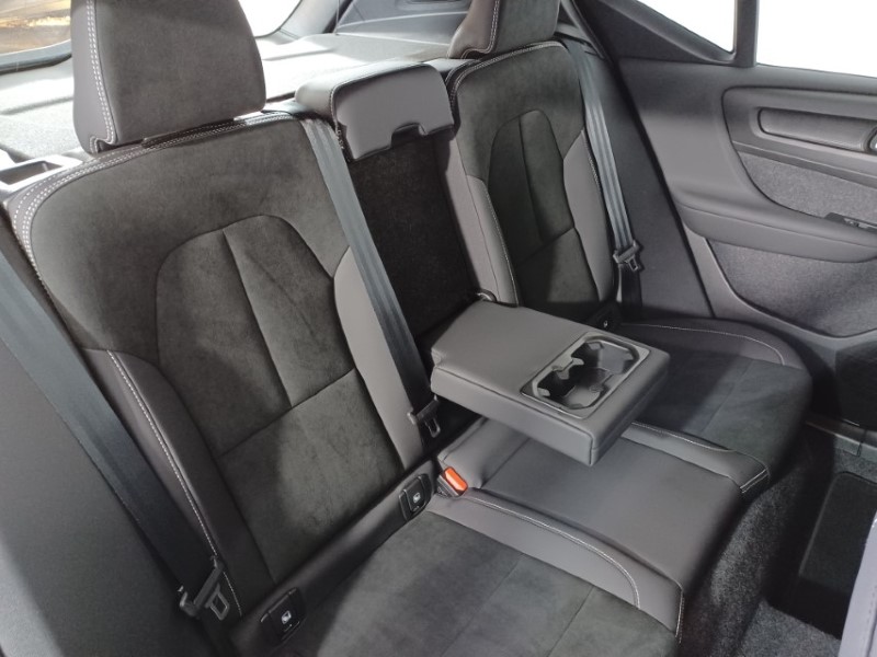 Used Volvo XC40 2025 for sale - 76981860: Photo 15