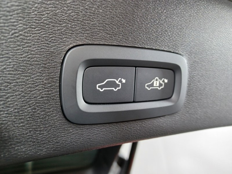 Used Volvo XC40 2025 for sale - 76981860: Photo 22