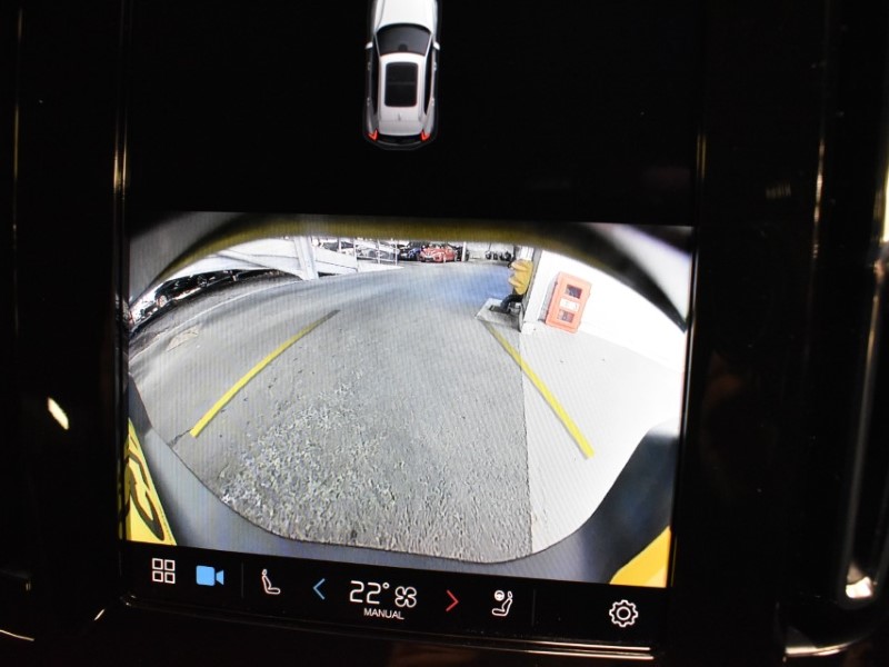 Used Volvo XC40 2025 for sale - 76981860: Photo 24