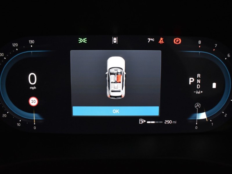 Used Volvo XC40 2025 for sale - 76981860: Photo 25