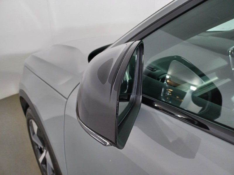 Used Volvo XC40 2025 for sale - 76981860: Photo 45