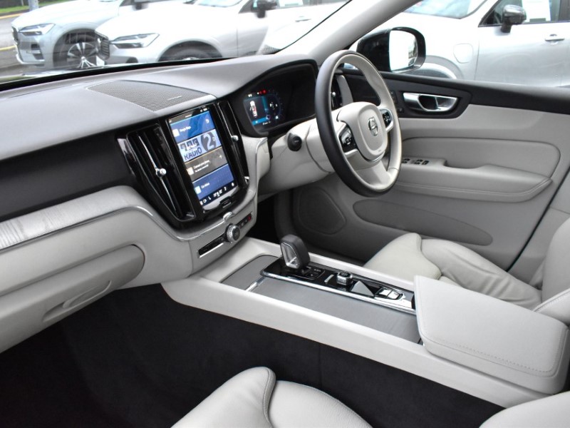 Used Volvo XC60 2025 for sale - 76981435: Photo 35