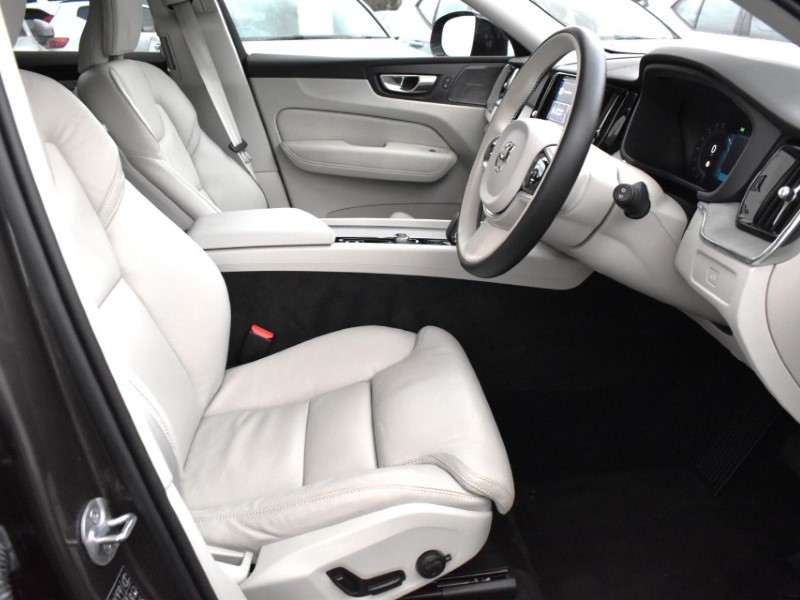 Used Volvo XC60 2025 for sale - 76981435: Photo 40