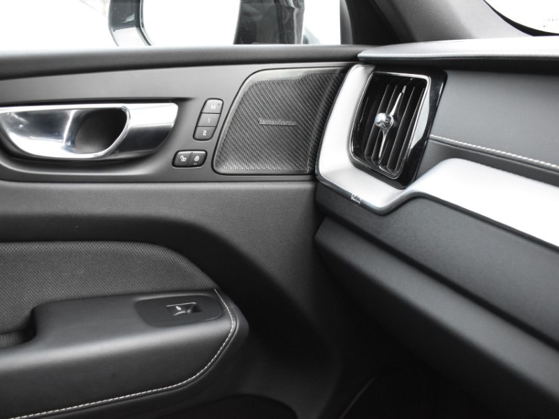 Used Volvo XC60 2022 for sale - 77124123: Photo 31