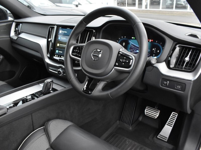 Used Volvo XC60 2022 for sale - 77124123: Photo 32