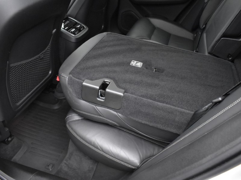 Used Volvo XC60 2022 for sale - 77124123: Photo 42