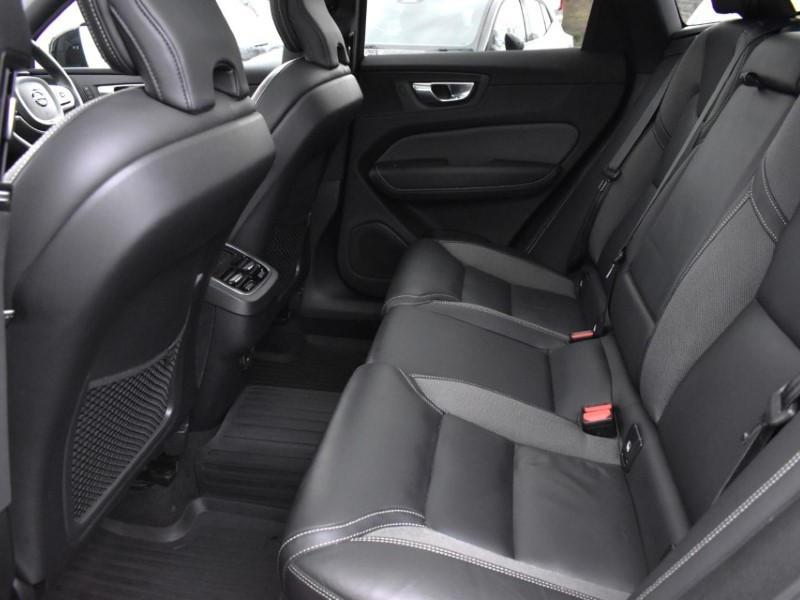 Used Volvo XC60 2022 for sale - 77124123: Photo 6