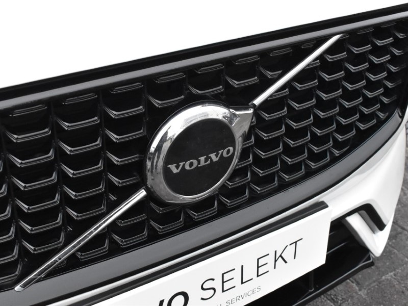 Used Volvo XC60 2022 for sale - 77124123: Photo 60