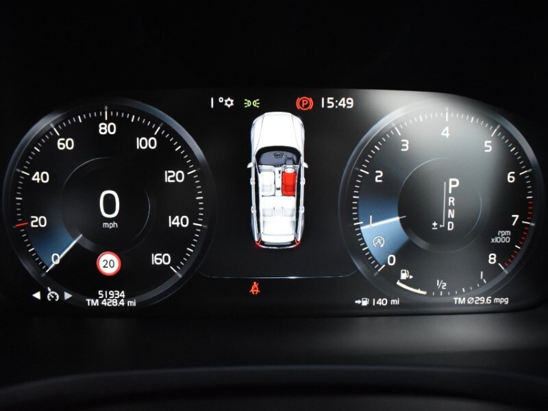 Used Volvo V60 2020 for sale - 77106117: Photo 13