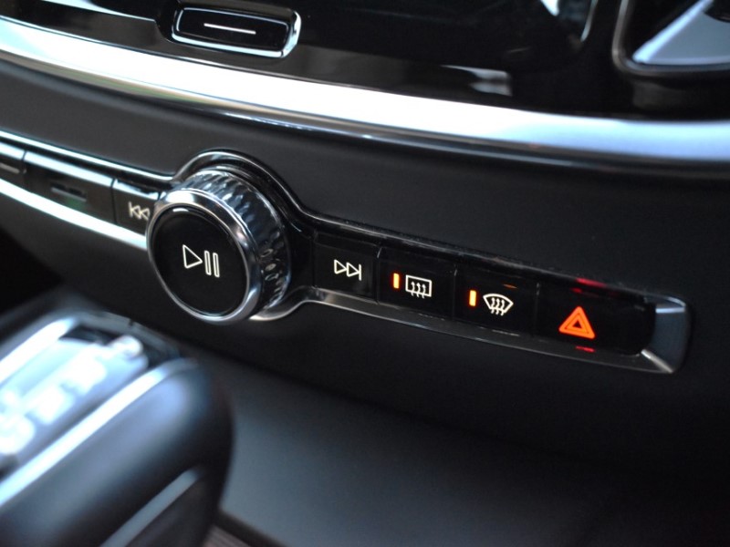 Used Volvo V60 2020 for sale - 77106117: Photo 19