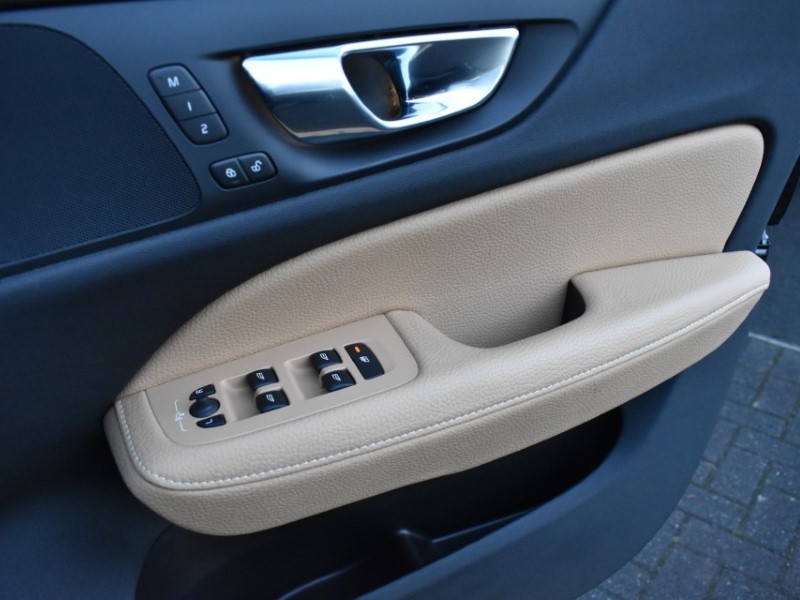 Used Volvo V60 2020 for sale - 77106117: Photo 26