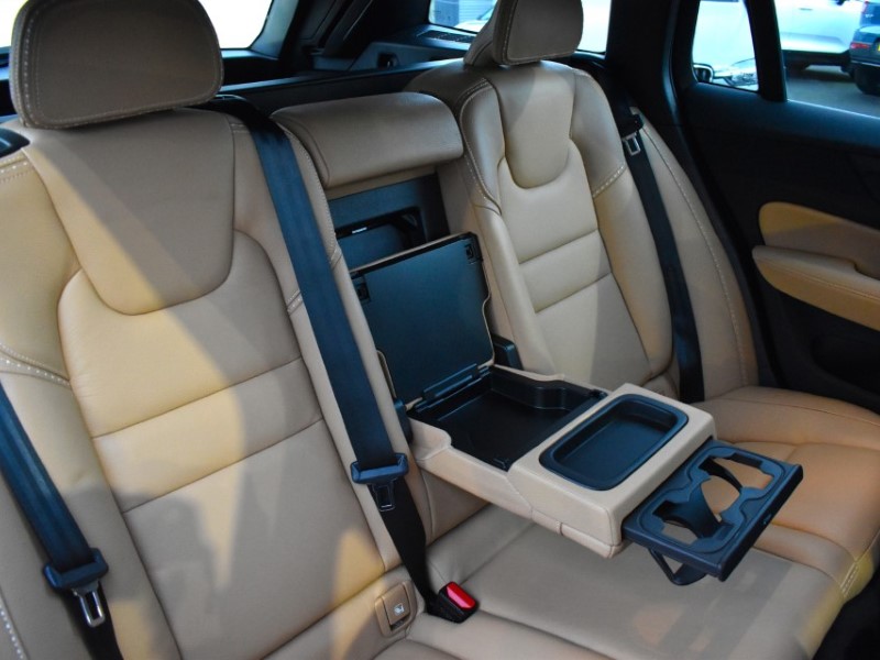 Used Volvo V60 2020 for sale - 77106117: Photo 32