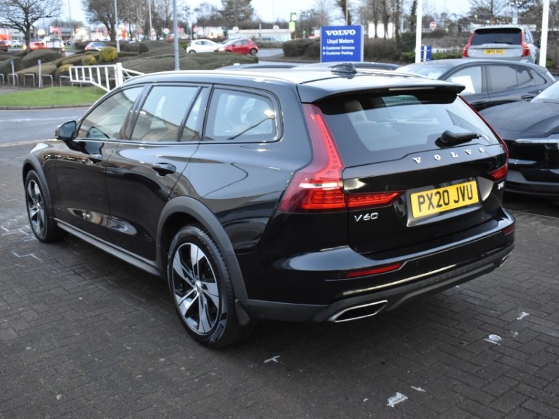 Used Volvo V60 2020 for sale - 77106117: Photo 4