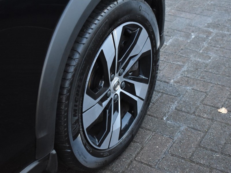 Used Volvo V60 2020 for sale - 77106117: Photo 49