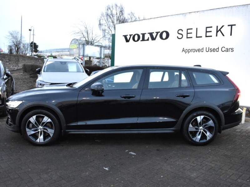 Used Volvo V60 2020 for sale - 77106117: Photo 55