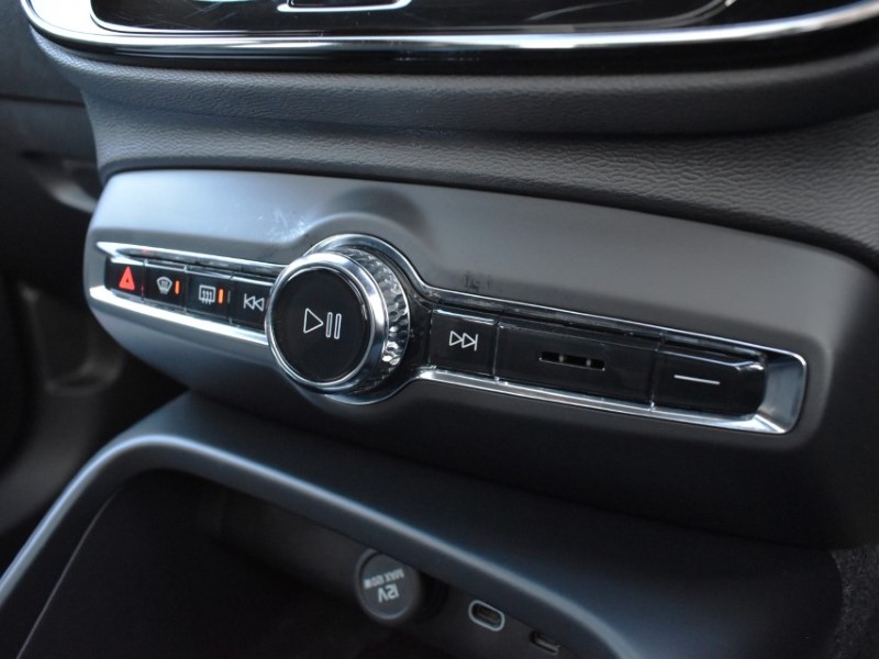 Used Volvo XC40 2021 for sale - 77545416: Photo 11