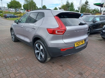 Used Volvo XC40 2025 for sale - 79057343: Photo