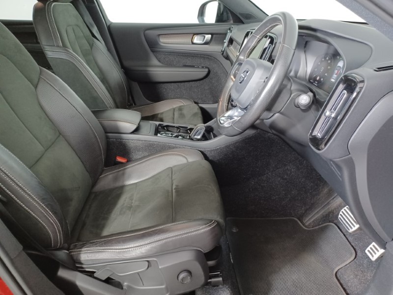 Used Volvo XC40 2018 for sale - 76982220: Photo 33