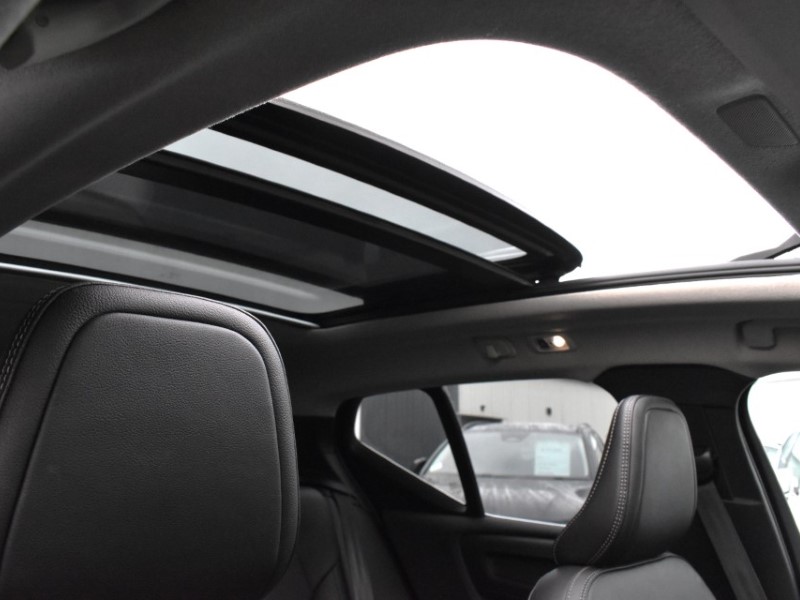 Used Volvo XC40 2020 for sale - 76981114: Photo 28