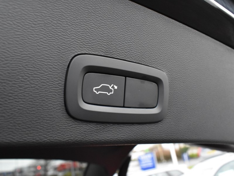 Used Volvo XC40 2020 for sale - 76981114: Photo 37