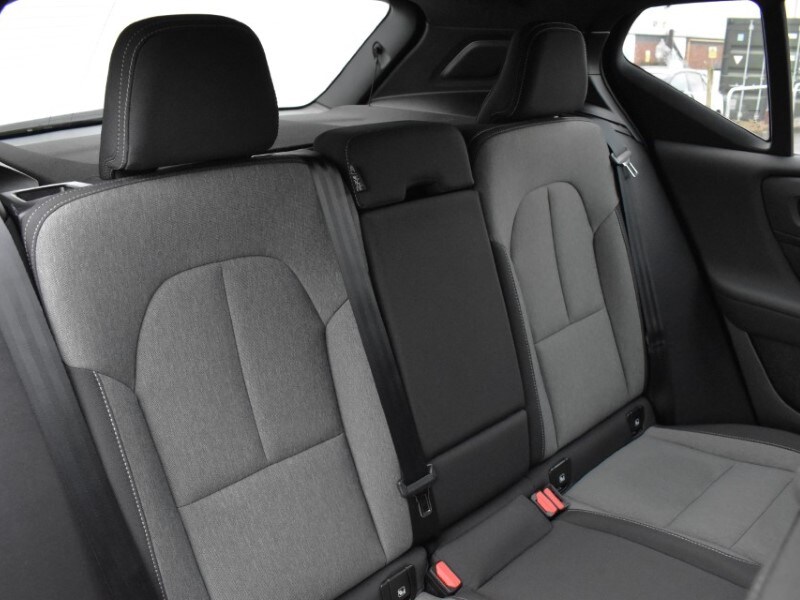 Used Volvo XC40 2023 for sale - 77431298: Photo 31