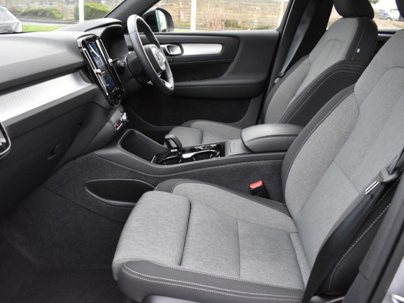 Used Volvo XC40 2023 for sale - 77431298: Photo 5