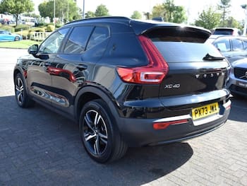 Used Volvo XC40 2023 for sale - 79775660: Photo