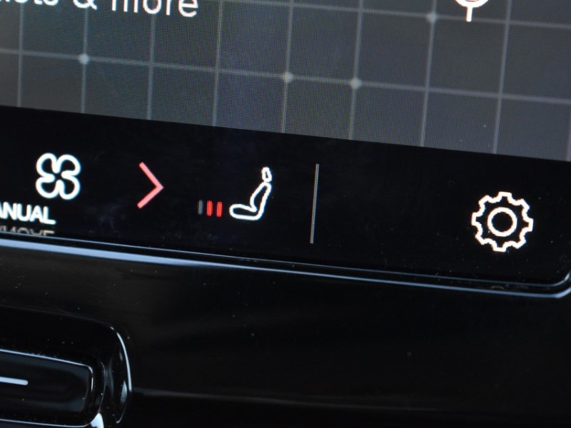 Used Volvo XC60 2021 for sale - 76981131: Photo 23