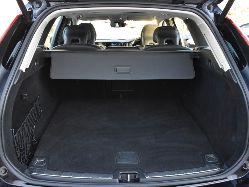 Used Volvo XC60 2021 for sale - 76981131: Photo 39