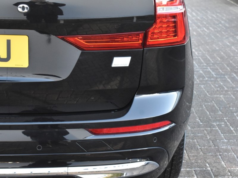 Used Volvo XC60 2021 for sale - 76981131: Photo 42