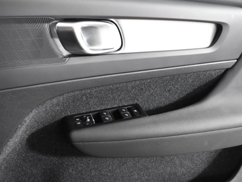 Used Volvo XC40 2021 for sale - 76980866: Photo 33