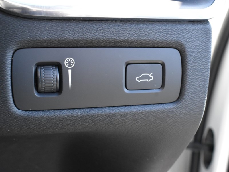 Used Volvo XC60 2022 for sale - 78108847: Photo 13