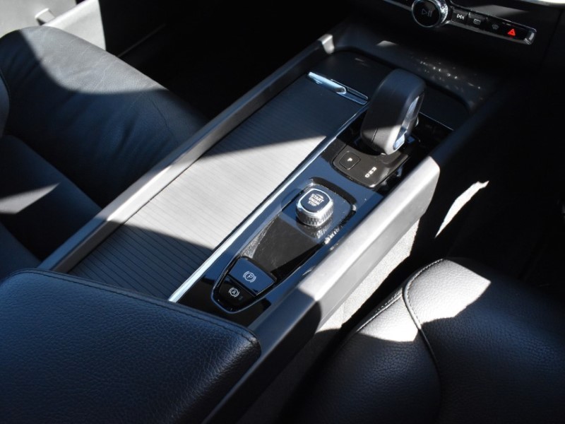 Used Volvo XC60 2022 for sale - 78108847: Photo 23