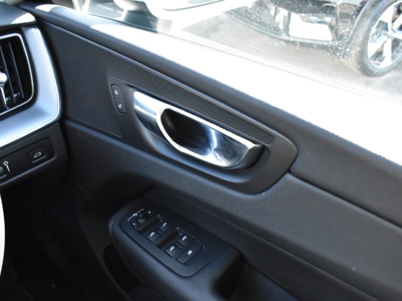 Used Volvo XC60 2022 for sale - 78108847: Photo 24