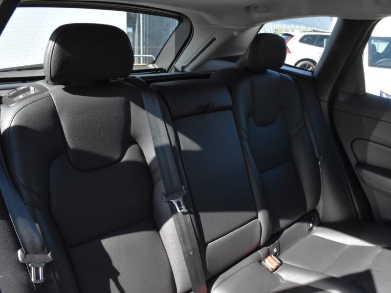 Used Volvo XC60 2022 for sale - 78108847: Photo 27