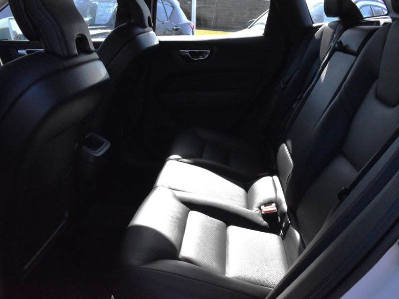Used Volvo XC60 2022 for sale - 78108847: Photo 7