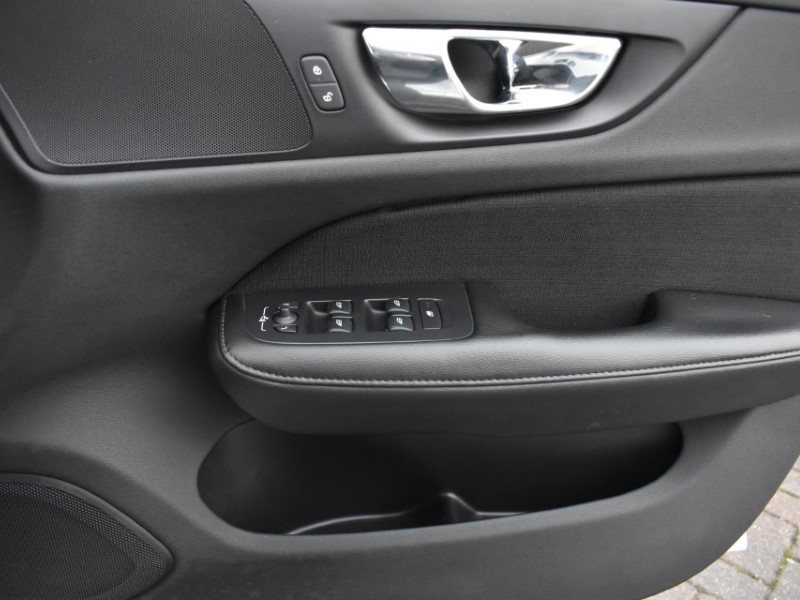 Used Volvo V60 2018 for sale - 76981026: Photo 22