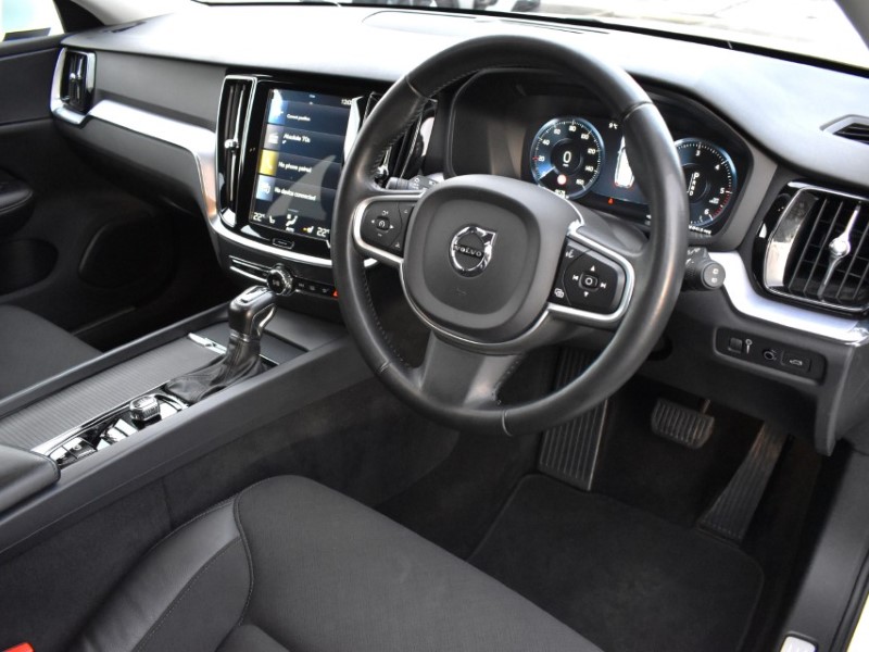 Used Volvo V60 2018 for sale - 76981026: Photo 25