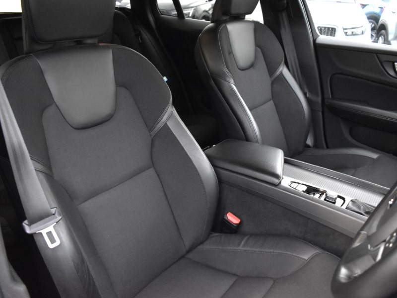 Used Volvo V60 2018 for sale - 76981026: Photo 26